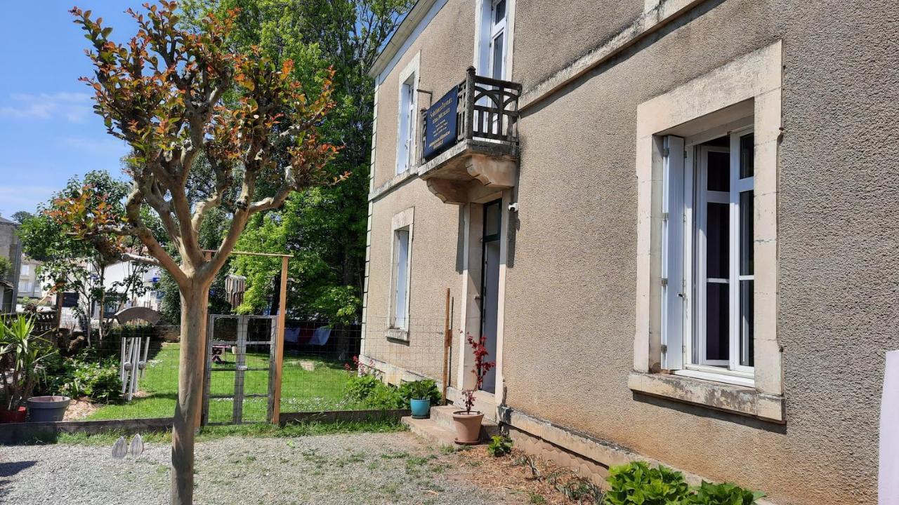 Bed and Breakfast Le Pas Sage La Caillere-Saint-Hilaire Экстерьер фото